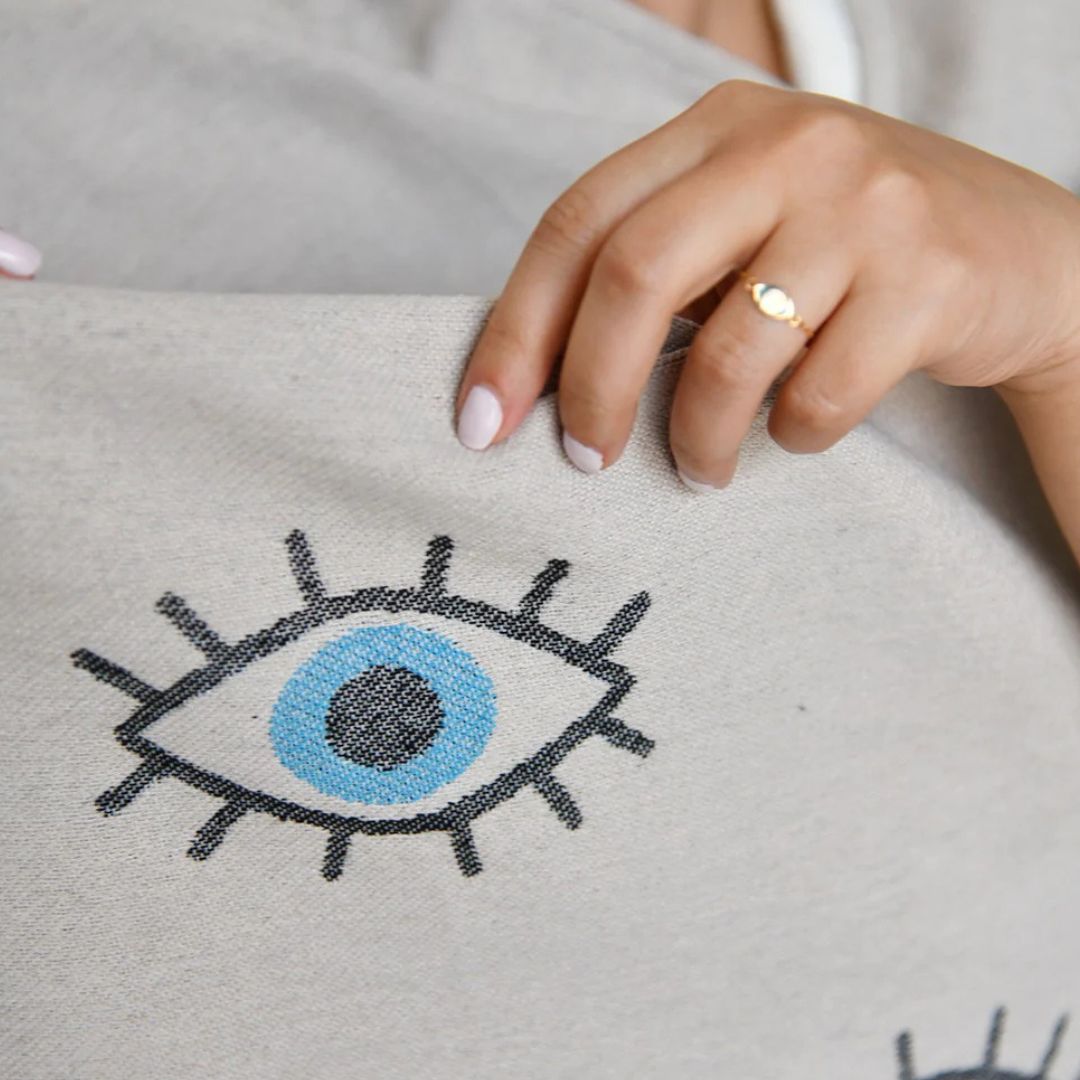 Ocean Breeze Cover-Ups Wavelux Poncho Eye