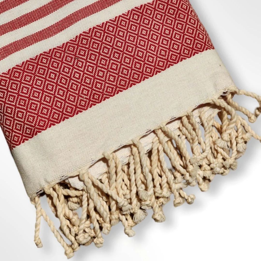 Mediterranean Essence Red