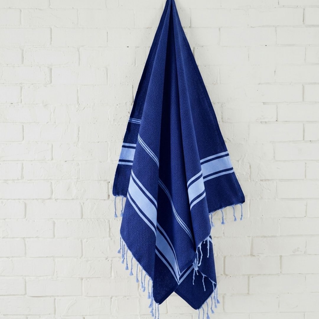 Mediterranean Essence Blue