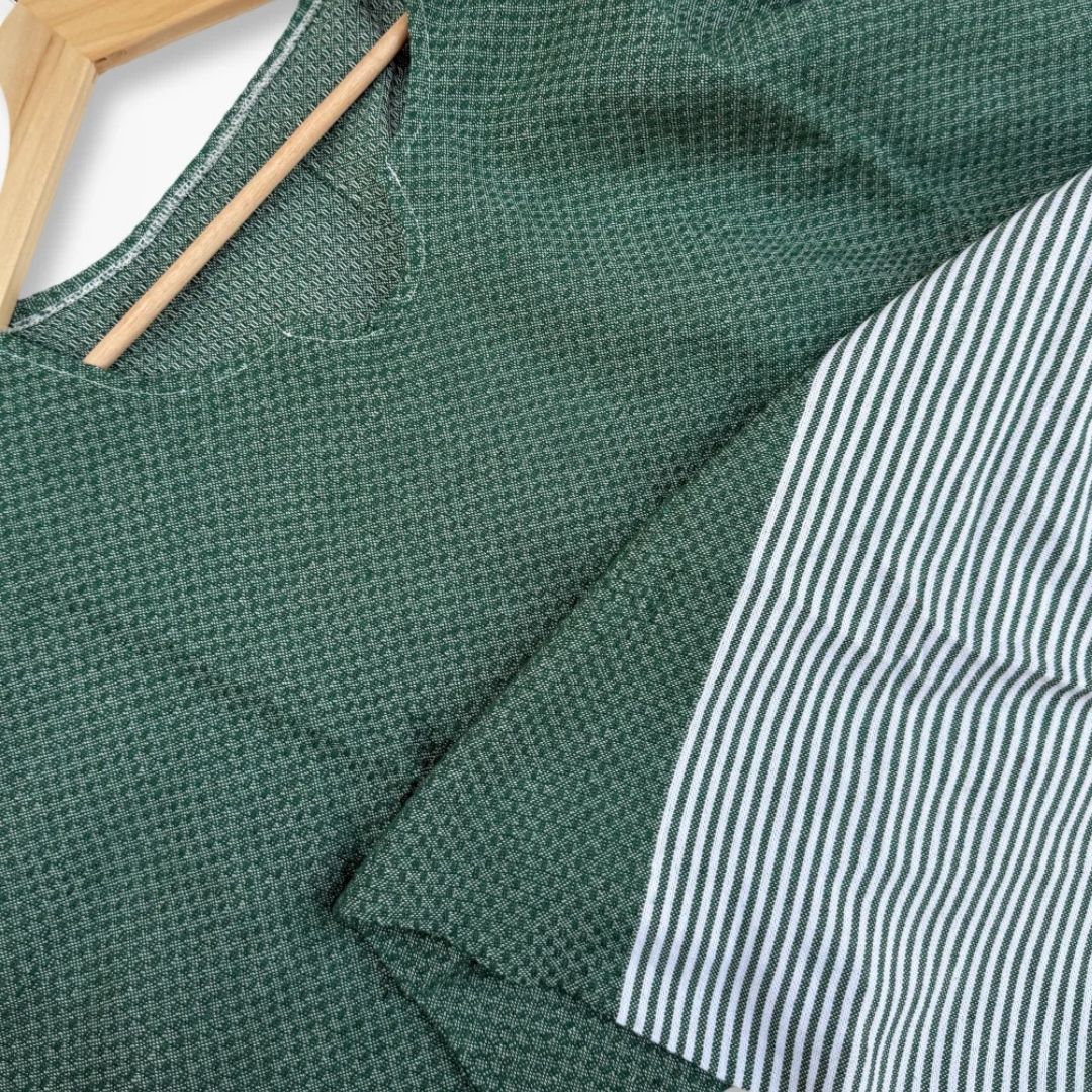 Ocean Breeze Cover-Ups Honeycomb Poncho Green
